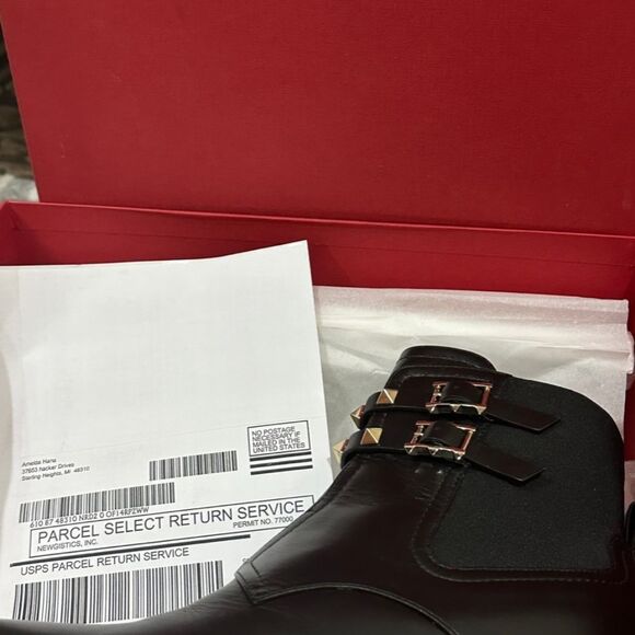 Valentino Garavani Beatle Rockstud Bootie - Picture 2 of 3